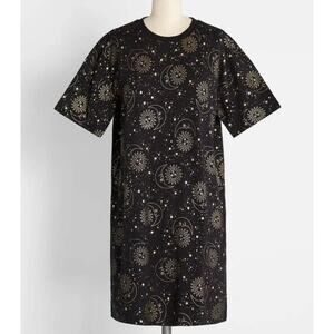 Modcloth Dangerfield A Metallic Mystic Message T-Shirt Dress in Black